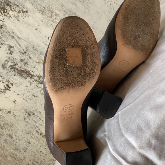 Authentic Chanel Brown Leather Boots size 36,5 - Picture 5 of 12